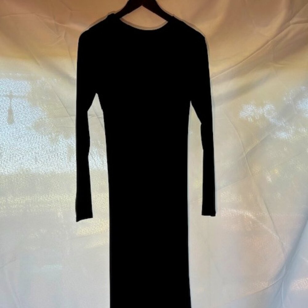 Beautiful, comfortable, and comfy long sleeve black dress